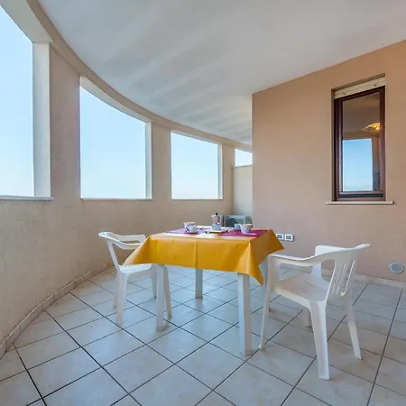 Goodstay Archimede Apartment Lecce Exterior photo